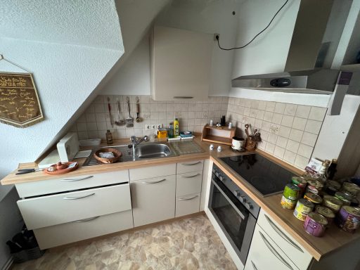Entrümpelung Küche vor Haushaltsauflösung im Raum Goslar, Bad Harzburg und Umgebung